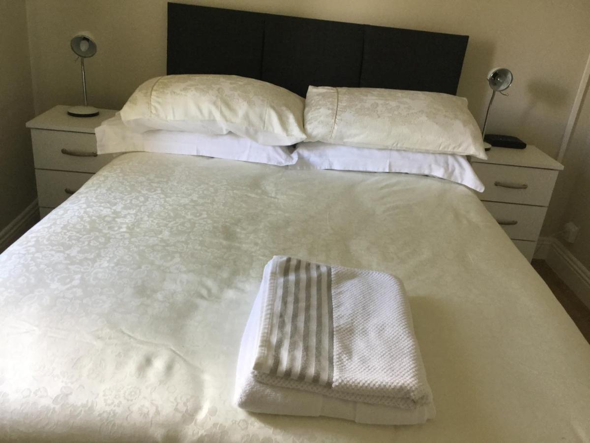 Adare Luxury Riverside Apartment Limerick Junction Extérieur photo